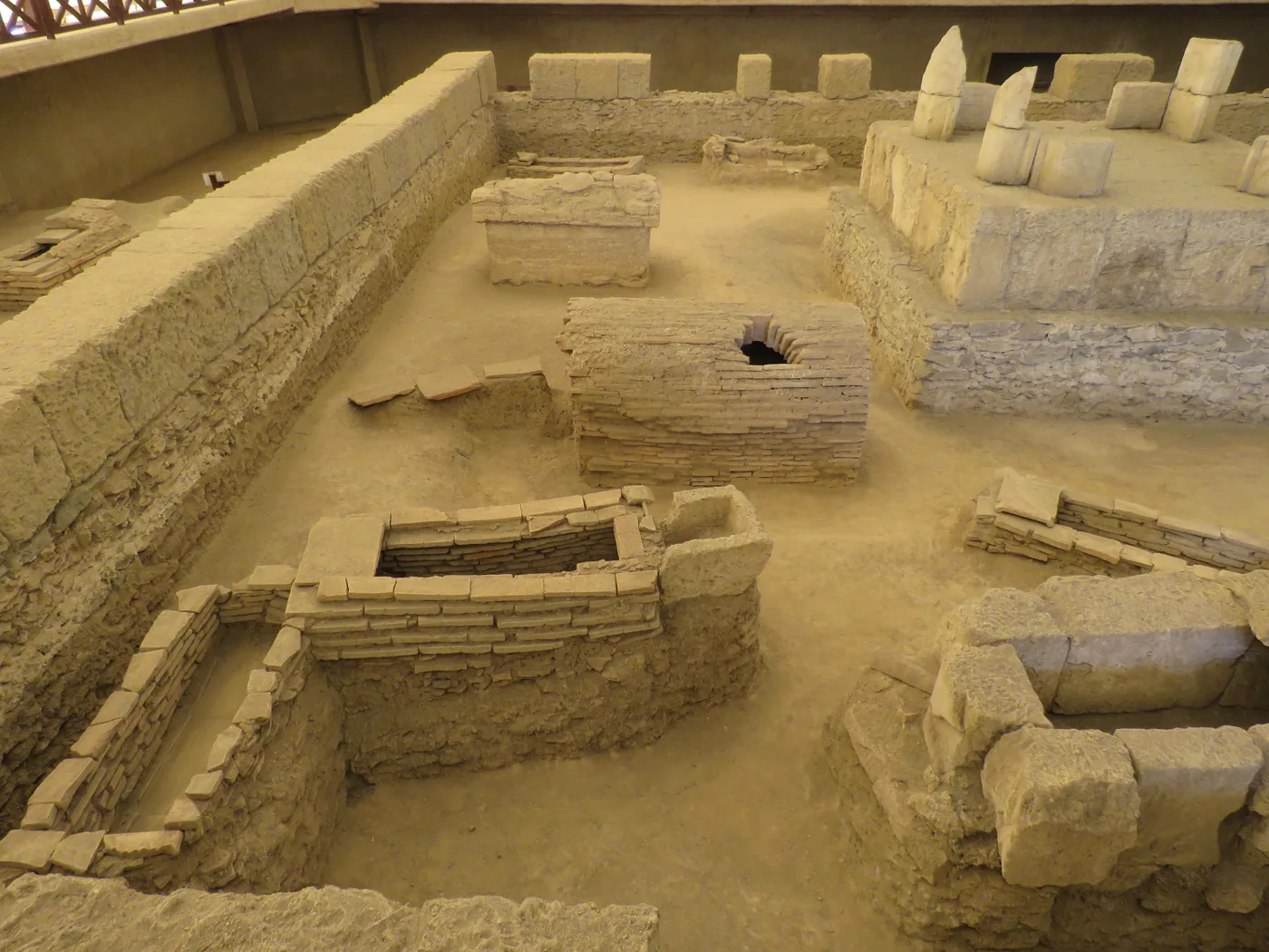 Frescoed 4th-century tombs in the mausoleum at Viminacium